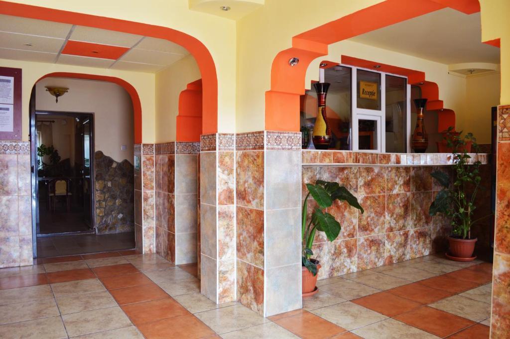 Hotel Orizont Suceava Luaran gambar